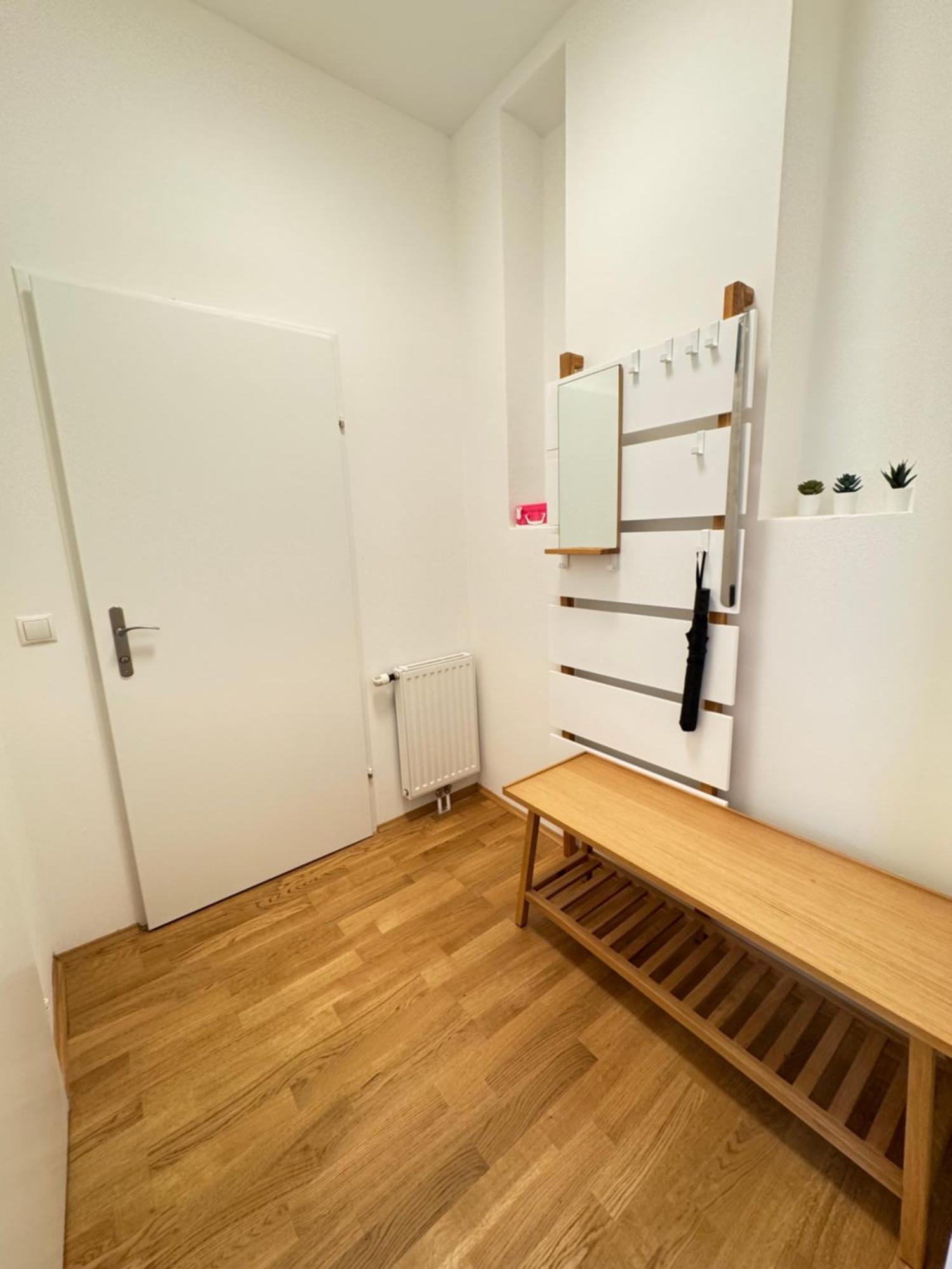 Trendy Apartment Zentral Gelegen Wien Ngoại thất bức ảnh